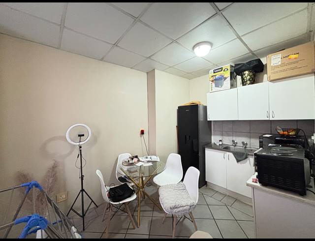 1 BEDROOM APARTMENT FOR SALE IN DURBAN CENTRAL